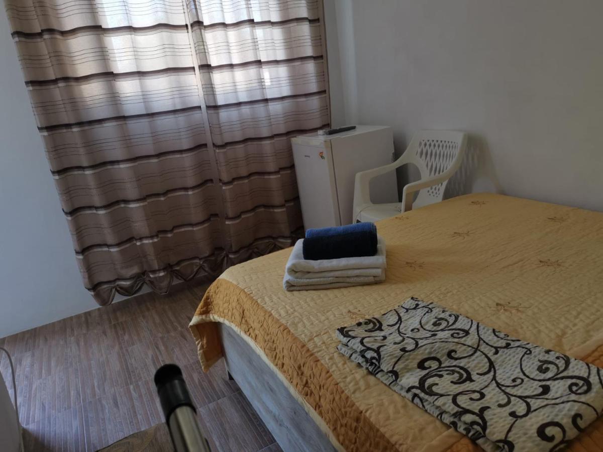 Casa Ioana 호텔 코스티네스티 외부 사진
